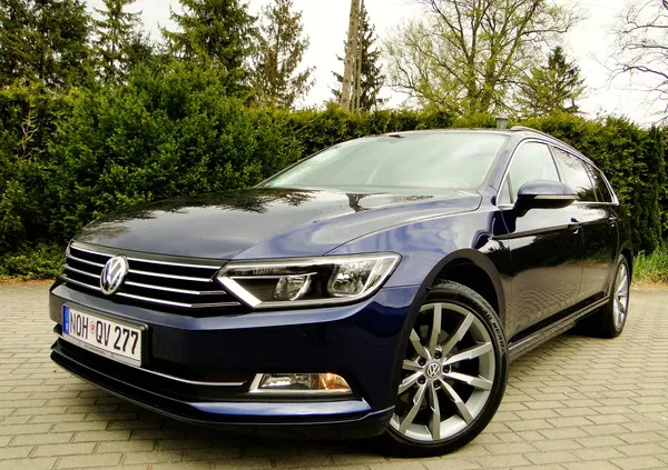 volkswagen passat Volkswagen Passat cena 59900 przebieg: 208566, rok produkcji 2017 z Lubawka